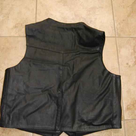 Raider All Black Leather Motorcycle Vest US MEN'S SIZE 50 - Picture 8 of 8